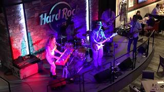 Shuffle Express - Hard Rock Cafe Andorra