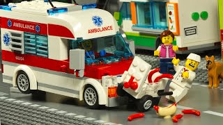 LEGO City Emergency Ambulance Rescue Hot Dog Truck Crash