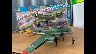 COBI® 5703 US Boeing B-17G Flying Fortress long-range bomber