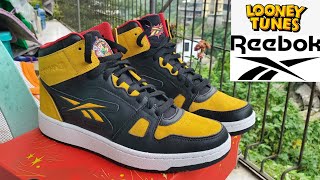 Reebok Looney Tunes Resonator Mid Shoe Unboxing