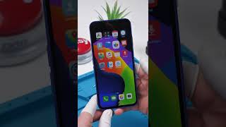 This Phone Isn