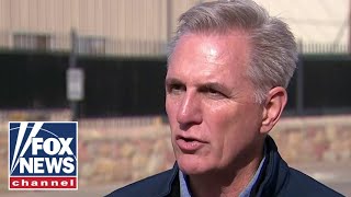 Live: McCarthy visits with Border Patrol personnel