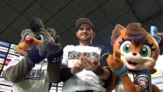 【プロ野球パ】逆転サヨナラホームランを放ったレアードのヒーローインタビュー 2015/09/22 F-H