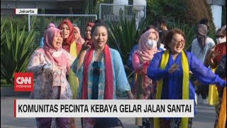 Komunitas Pecinta Kebaya Gelar Jalan Santai