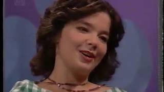 Bjork Interview (with Mariella Frostrup) (Oct 1998)