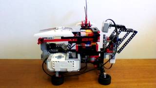 MindCuber Lego Mindstorms Rubiks cube solving robot