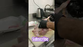 Skin remover  broiler chicken || ചിക്കന്റെ തൊലി പെട്ടന്ന് കളയാം . #shortvideo #viral #chicken