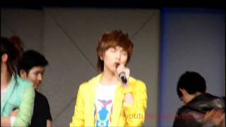 [FANCAM] 110809 B1A4 SG SHOWCASE - SANDEUL SINGING