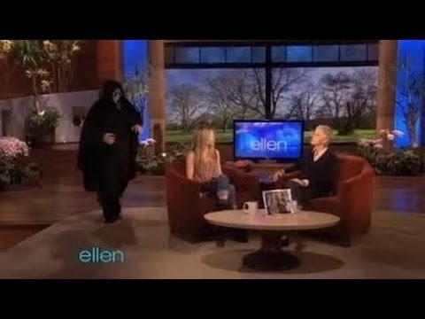 Ellen Scares Jennifer Aniston on Ellen shows Ellen Scares Jennifer Aniston on Ellen shows
