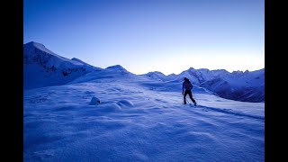 Kirketaket - a classic ski touring line in Romsdalen (Norway)