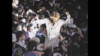 [VIDEO] Johnny Hallyday Live at " Porte Avion Foch" 1979.09.29 (Good Quality)