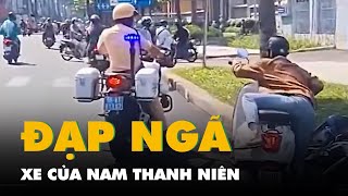 Video cảnh sát giao thông Bàn Cờ ở TP.HCM đạp ngã xe máy nam thanh niên, mạng xã hội đang lan truyền