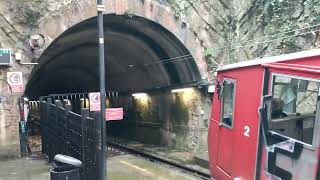 Funiculare in partenza Stazione Carbonara