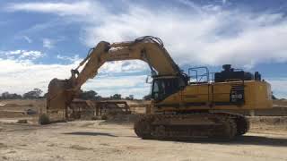 2010 Komatsu PC850-8 Hydraulic Excavator with Bucket