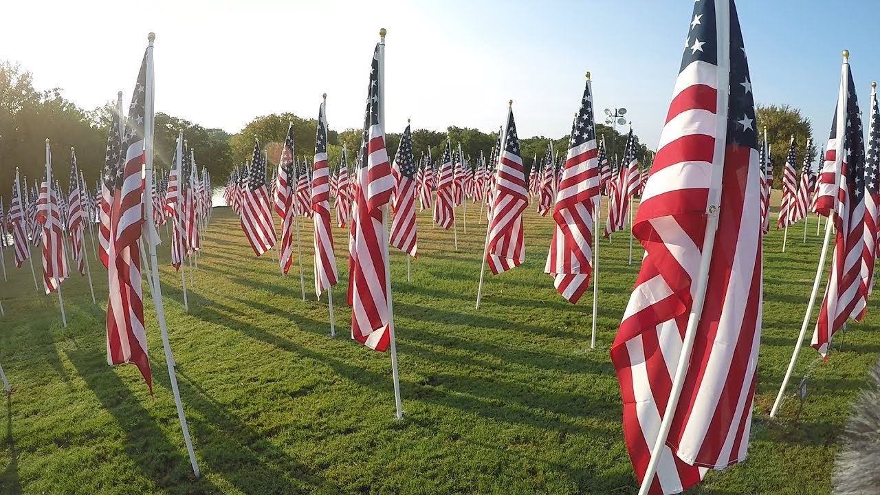 Field Of Honor At Arlington's Veterans Park - YouTube