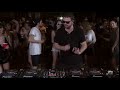Synchronised vibing (Solomun - Boiler Room)