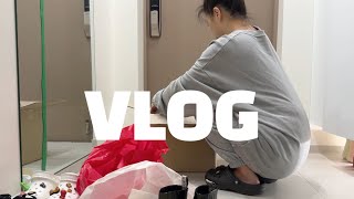 VLOG | 2025년 새로운 시작 | 술김에 주문한 택배 | 대체 뭘 산 거지? | 이태원 |  BEAKER | 패션5 | 언박싱 | 집꾸미기