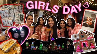 A VERY GIRLY CHRISTMAS!! 🎀🥐💝🍒 Opening presents, doing arts \u0026 crafts, Mistletoe Maze, and baking