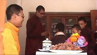 Dhungsey choegyal rinpoche to visit  ( Dirkung Kagyu Monastery ) in Hanu Thang . youtube.com