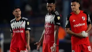 Con un polémico arbitraje, River no pudo con Nacional en la Copa Libertadores: empató 2-2