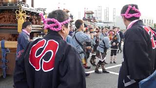 常滑祭・常滑地区祭礼2018 日　P1040495　市場・常磐車　市役所西駐車場入り