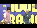 idol radio 댄싱k 영케이가 엘라스트 최인에게 배우는 sunrise 의 포인트 안무 20200624