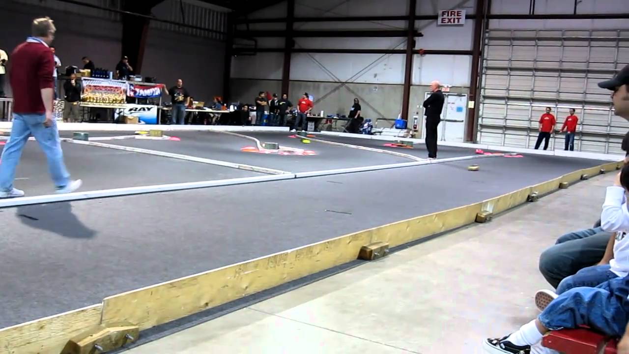 OverGeared Racing's Big Chill Race Tamiya Mini B-Main Race - YouTube