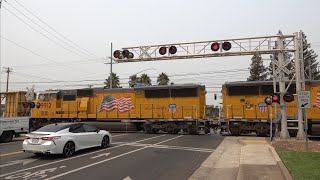 UP 9916 Rocklin Rocket Local, Mercantile Dr. Railroad Crossing, Rancho Cordova CA