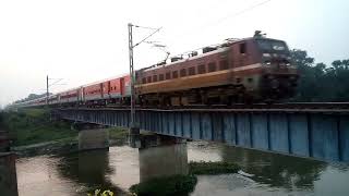 22532 Mathura SF Express [Mathura - Chhapra]