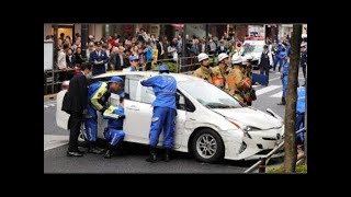 吉祥寺で85歳運転の車暴走、歩行者7人はねる - 最近のニュース