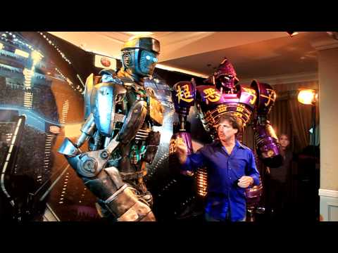 Atom from Real Steel and John Rosengrant from Legacy Effects Atom from Real Steel and John Rosengrant from Legacy Effects