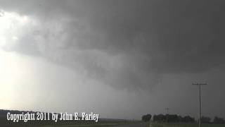 Tornado 5 miles SE of Augusta, AR, May 25, 2011