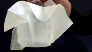 ティッシュペーパーで逆さコップ２　【大気圧】【表面張力】【逆さコップ】【Upside down cup with tissue paper】