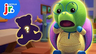 Help Teshi Find His Teddy Bear! 🐢🧸 Wonderoos | Netflix Jr