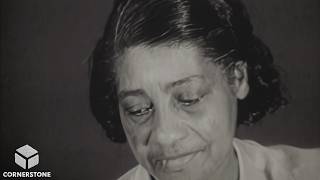 Elizabeth Cotten - Freight Train (Live Performance)