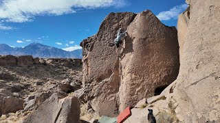 Bishop Bouldering: A Flake as Marvelous as You, Veruca (V0)