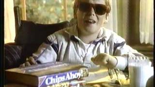 1986 Nabisco Chips Ahoy cookies commercial.