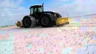 New Holland TV145 Tractor Tracks | Right Track Systems Int