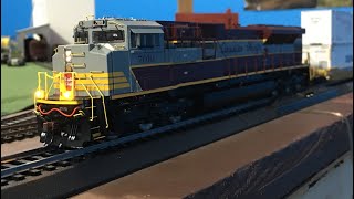 Ho scale Athearn Genesis CP SD70ACU test and review