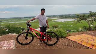 Bunthon temple e-bike