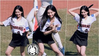 [4K] 220402 비비지 엄지 직캠 '너 그리고 나(NAVILLERA)' VIVIZ(UMJI) Fancam @기아타이거즈 프로야구 개막전 By 벤뎅이