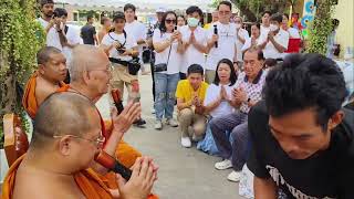 พระราชภาวนาพัชรญาณ(หลวงตาวัชรชัย อินฺทวํโส )และคณะศิษย์ร่วมกันปล่อยปลา วันที่ 28 ธันวาคม 2567