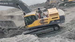 Volvo EC480Dl ,Komatsu and Tata Hitachi EXCAVATOR,JCB Drill machine