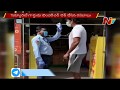 Actor Ravi Babu Hilarious Fun With Security Gaurd | NTV Entertainment