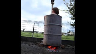 【女子露天風呂】ドラム缶風呂作ってみた♪A woman tried to make a drum can bath #shorts