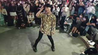 20220430 215154 RedCrew#레드크루(GangYong#이강용) Hongdae Busking 홍대버스킹 #SnowHorse