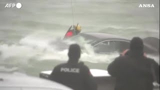 Stati Uniti, una donna muore dopo essere finita nel fiume Niagara con la sua auto