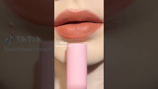 PINKFLASH Lembut Tahan Lama Matte Lipstik Pelembab Pigmentasi Tinggi N05 1 Piece [BELI DISINI]