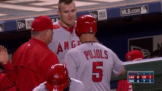 LAA@SEA: Simmons scores Pujols on a fielder's choice