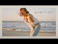 Taylor Swift - Shake It Off (Taylor's Version) | Lyric Video